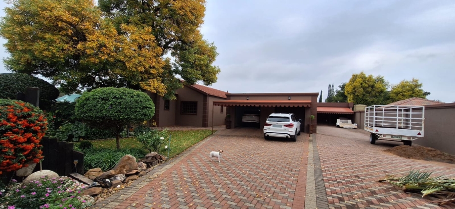 3 Bedroom Property for Sale in Flamingo Park Free State
